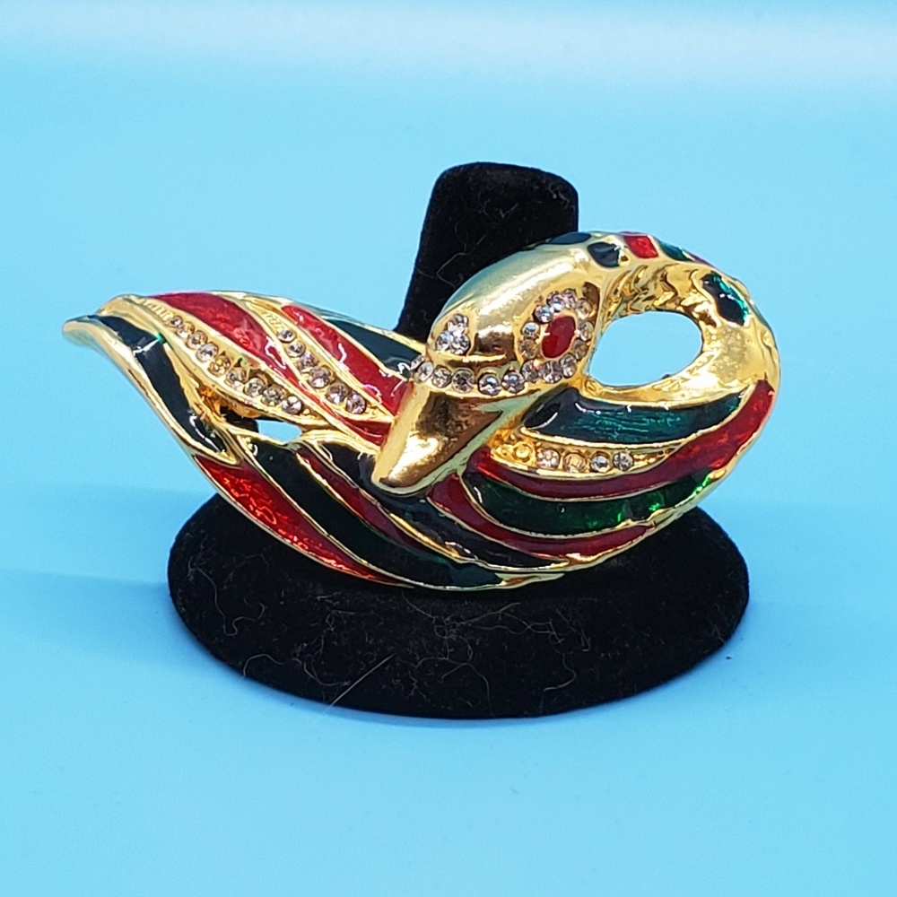 Goldtone red and green enameled swan brooch clear rhinestones vintage figural - Picture 2 of 7